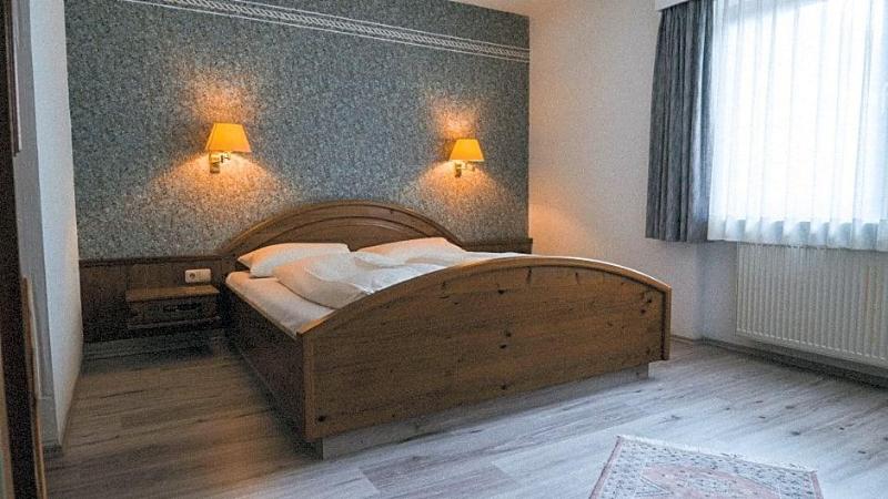 Hotel Bv Chner Garni image