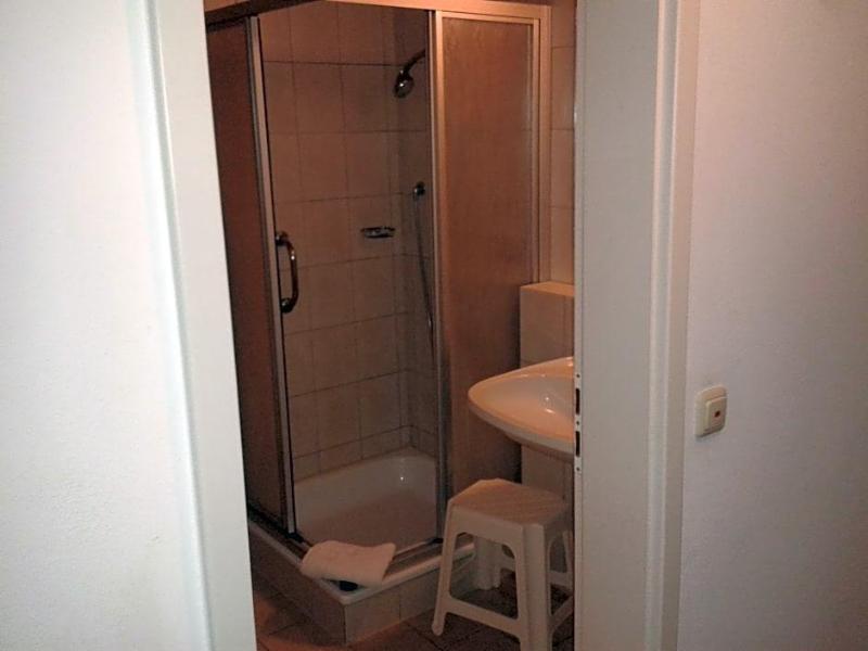 Hotel Bv Chner Garni image