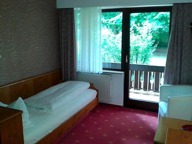 Hotel Bv Chner Garni image