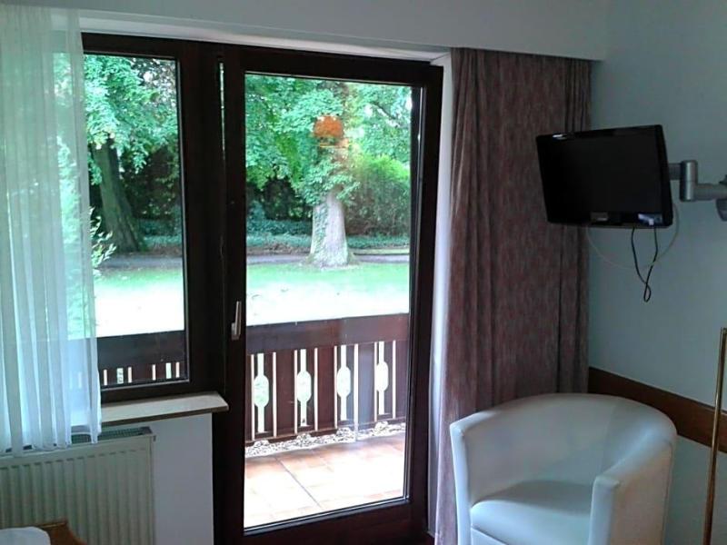 Hotel Bv Chner Garni image