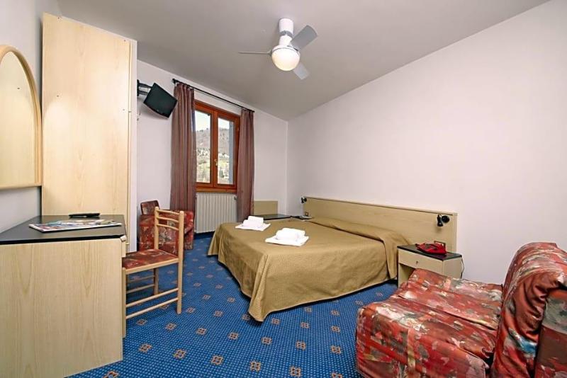 Garnv Hotel Tignale Gtsgroup image
