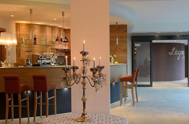 Hotel Ambassador image
