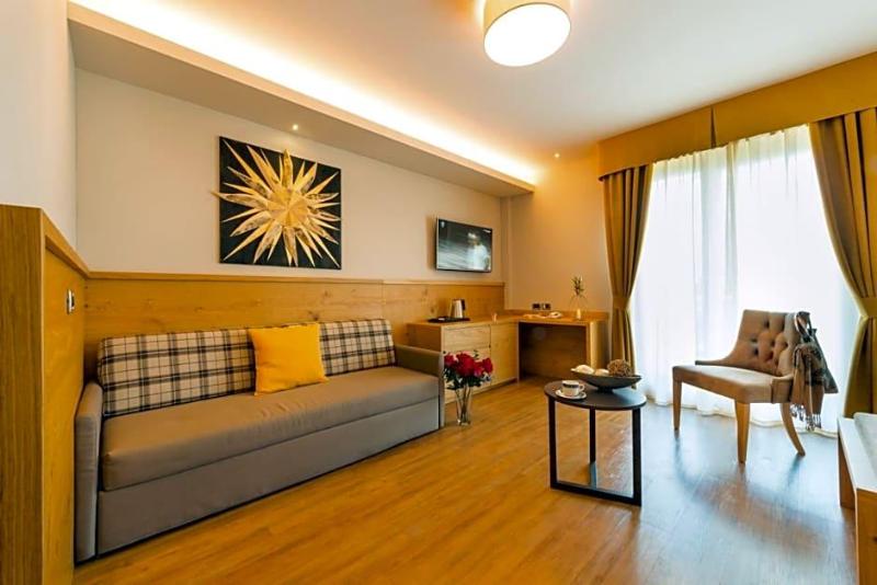 Hotel Ambassador image