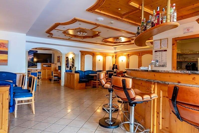 Hotel Lory Molveno Dolomiti image