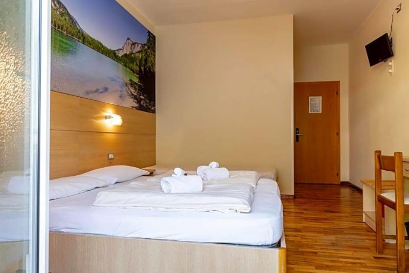 Hotel Lory Molveno Dolomiti image