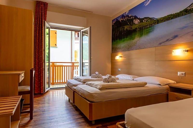 Hotel Lory Molveno Dolomiti image