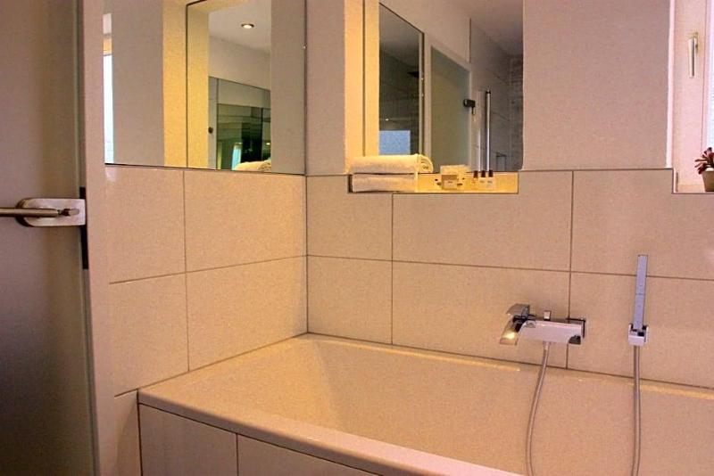 Hotel Am Schloss image