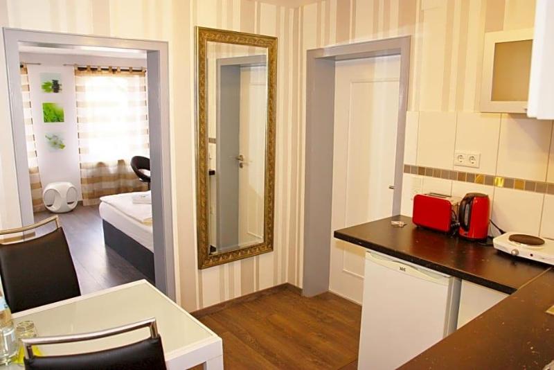 Hotel Am Schloss image