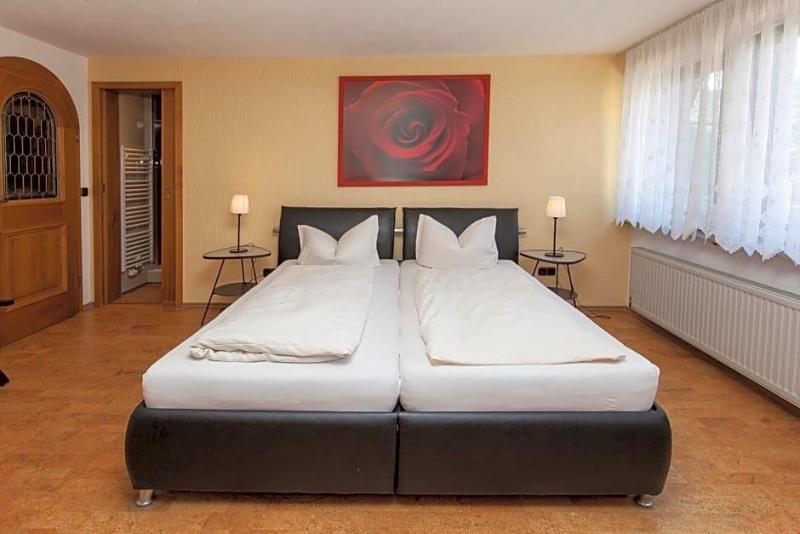 Hotel Restaurant Krone image