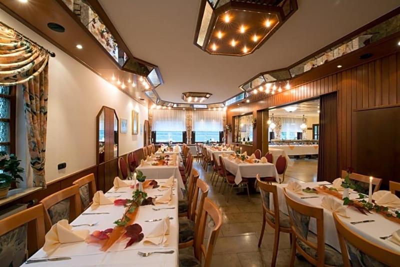 Hotel Restaurant Krone image