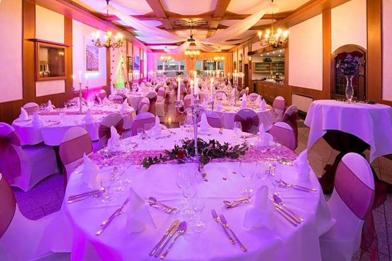 Hotel Restaurant Krone image