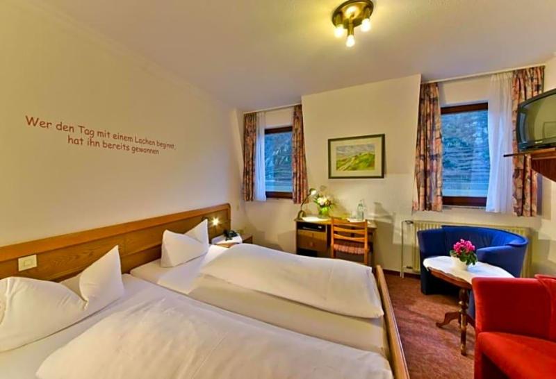 Hotel Restaurant Krone image