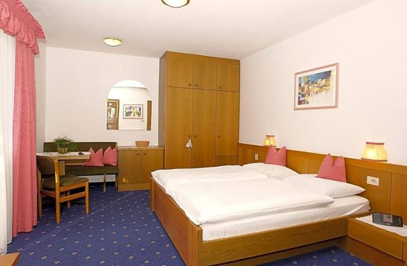 Palmengarten Hotel Gstv R image