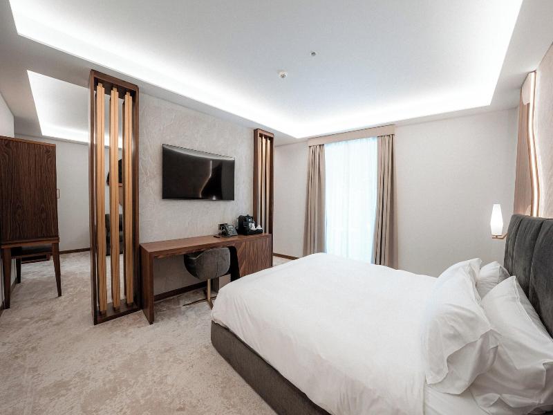 Hotel Via Veneto image