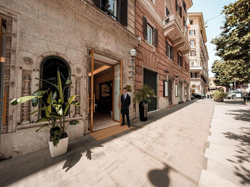 Hotel Via Veneto image