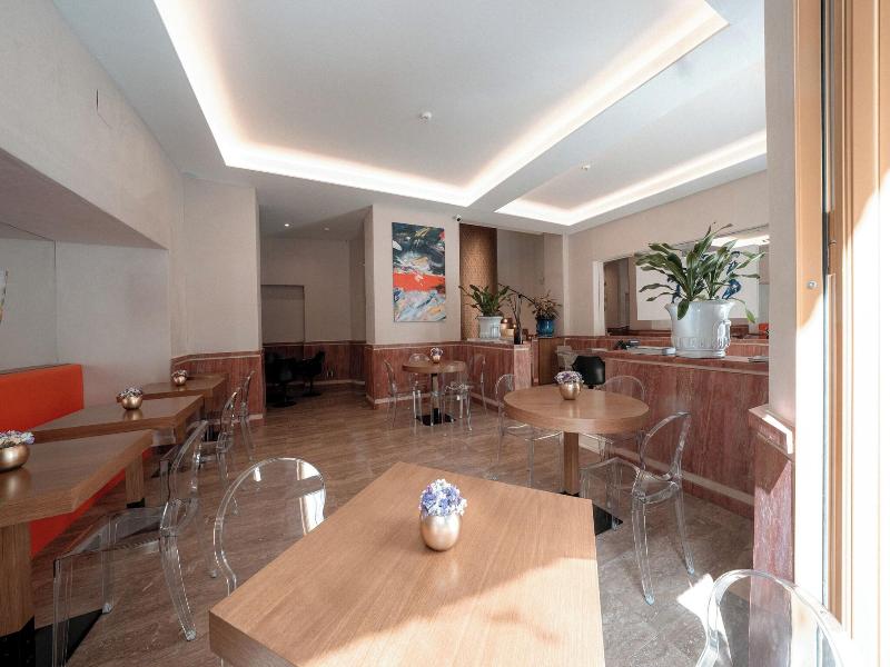 Hotel Via Veneto image
