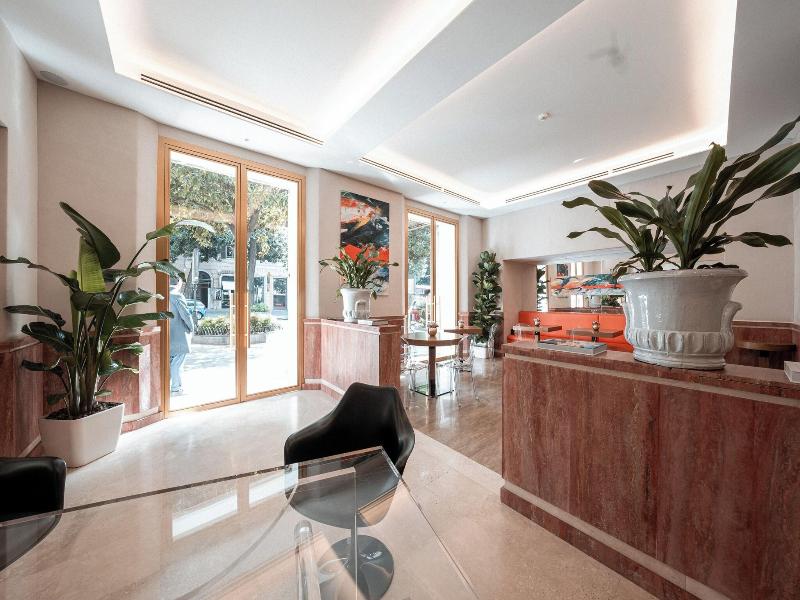 Hotel Via Veneto image
