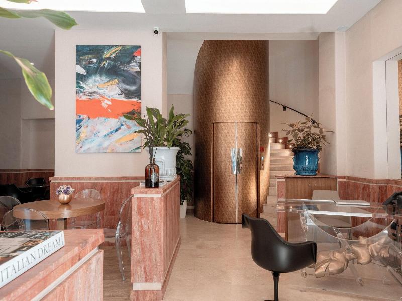 Hotel Via Veneto image