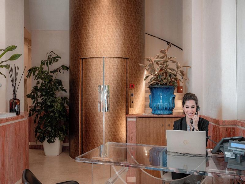 Hotel Via Veneto image