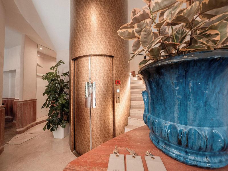 Hotel Via Veneto image