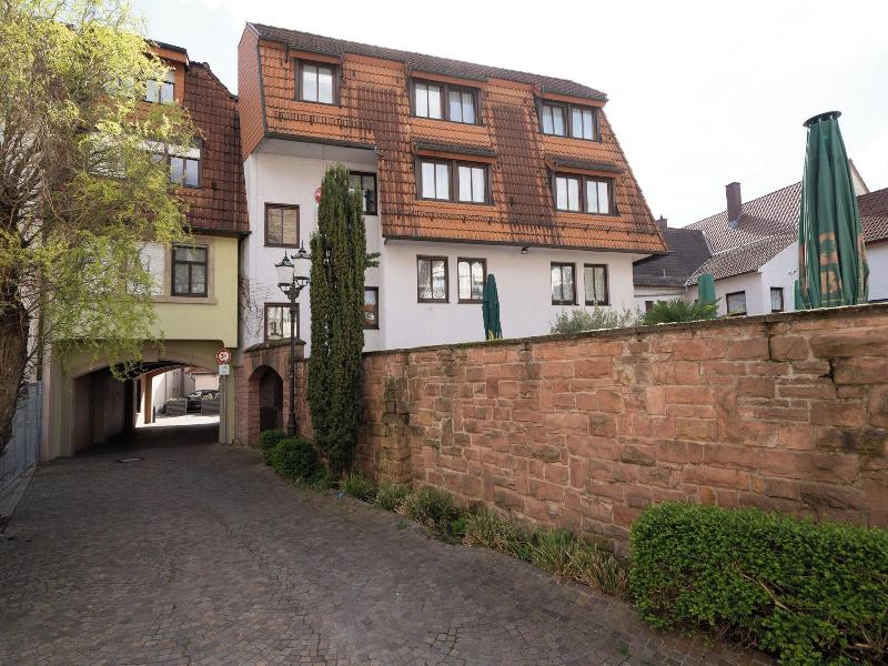 Hotel Baeren image