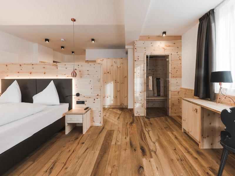 Hotel Zum Mohren image