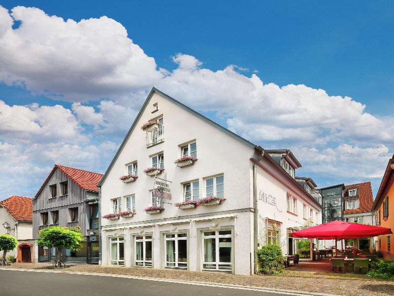 Hotel Mv Ller Cafv Wein Mondholzhotel image