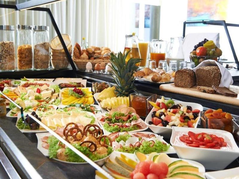 Hotel Mv Ller Cafv Wein Mondholzhotel image