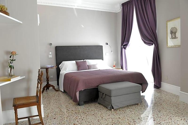 Palazzo Del Senatore image