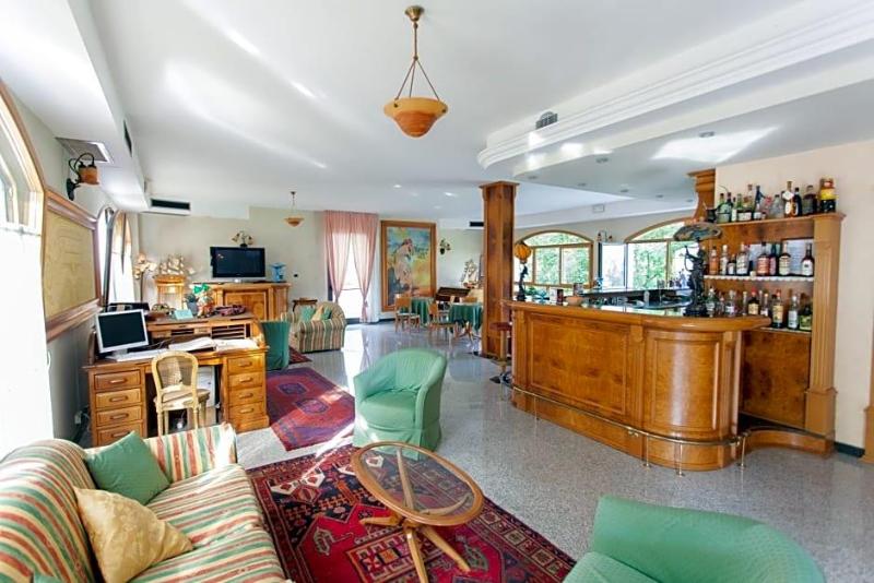Hotel Sporting image