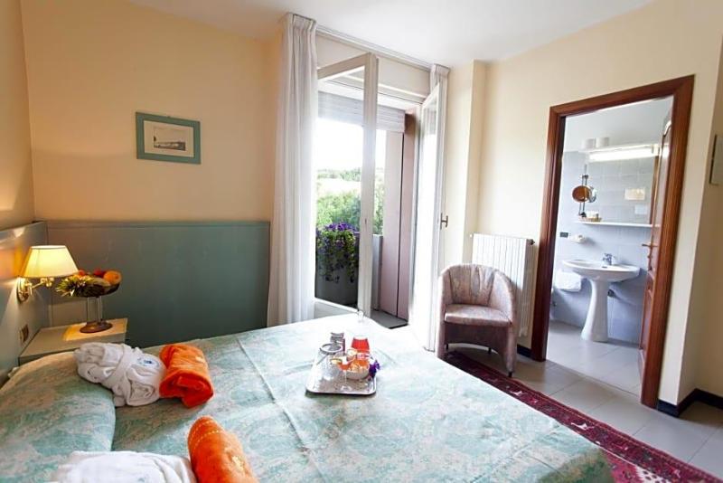 Hotel Sporting image