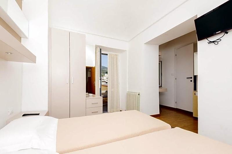 Hotel Melograno image