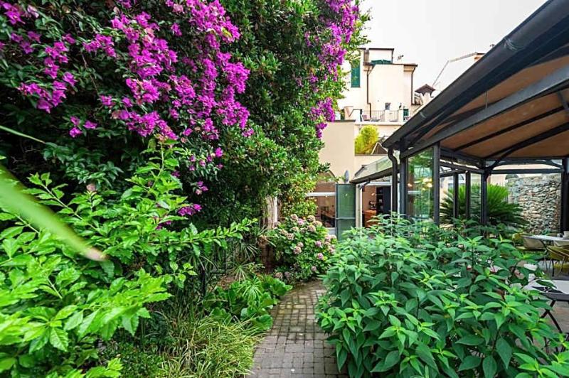 Hotel Melograno image