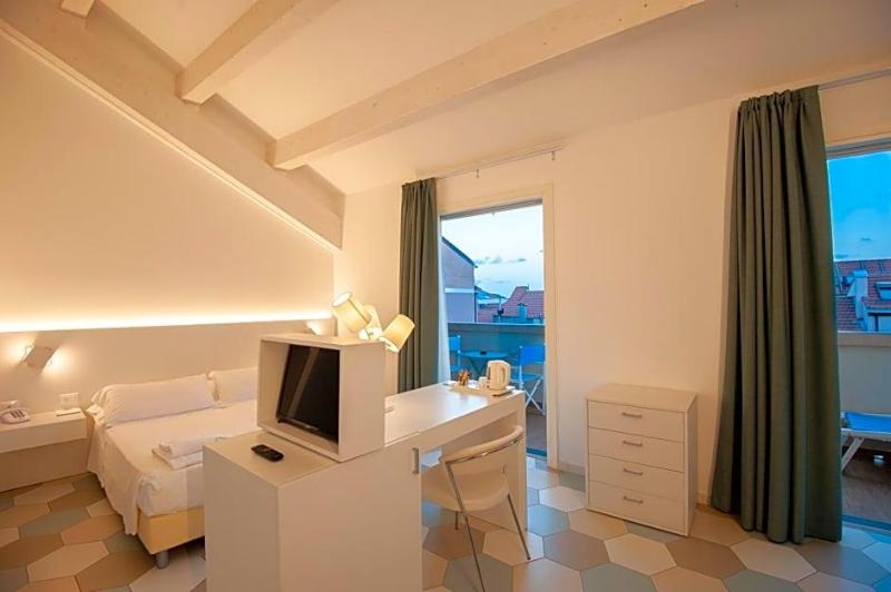 Hotel Melograno image