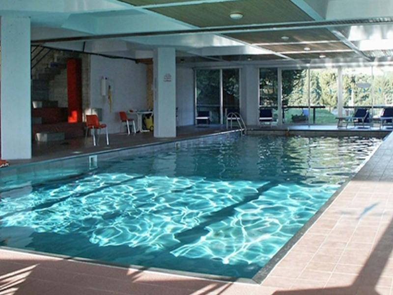 TH 1400 Hotel image