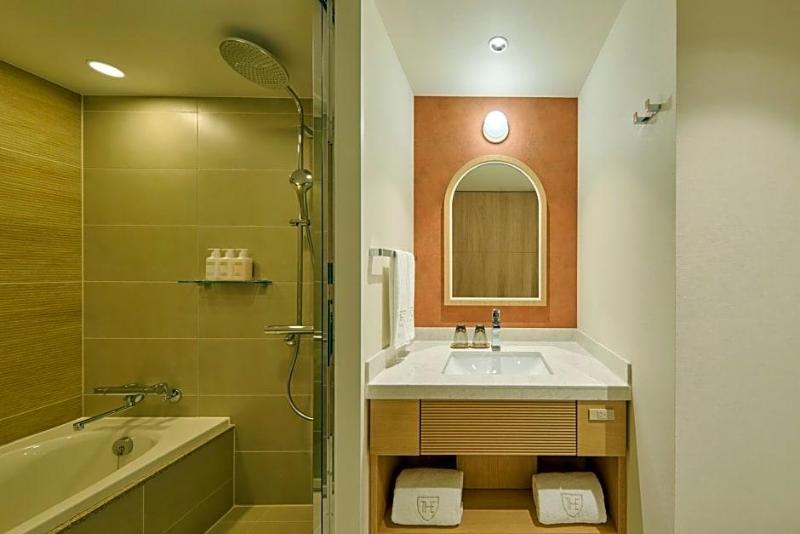 The Royal Park Hotel Ginza 6 Chome image