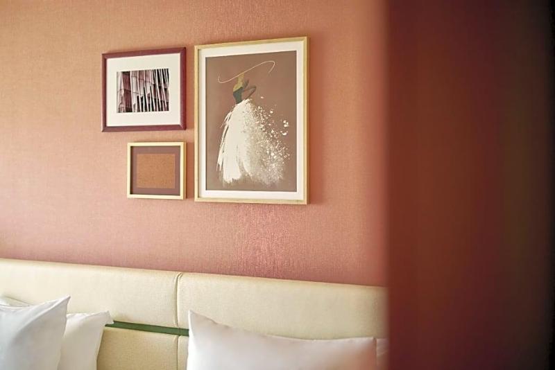 The Royal Park Hotel Ginza 6 Chome image