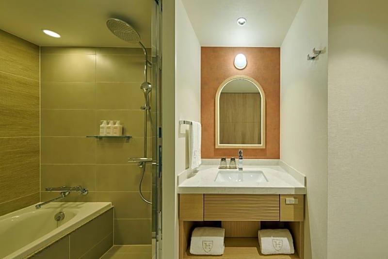 The Royal Park Hotel Ginza 6 Chome image
