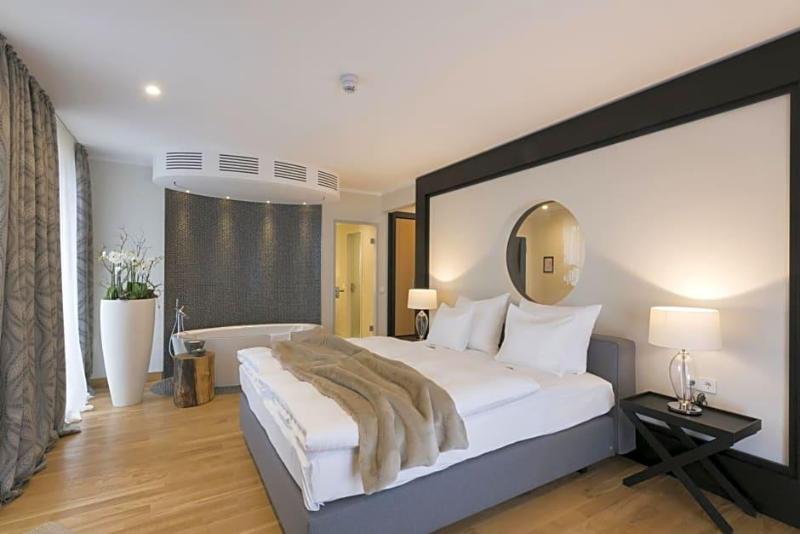 Hofhotel Grothues Potthoff image