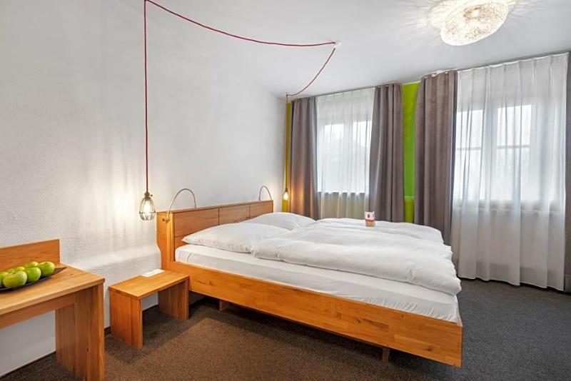 Schieners Hotel Apfelhof Apartments image