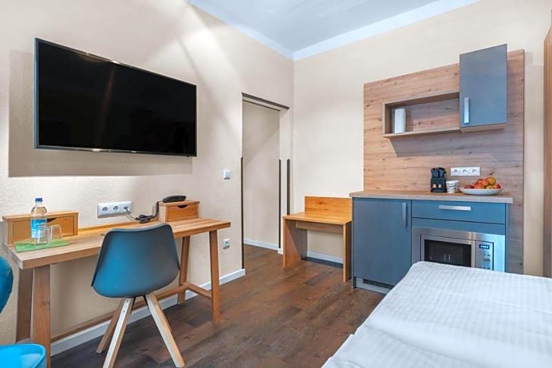 Schieners Hotel Apfelhof Apartments image