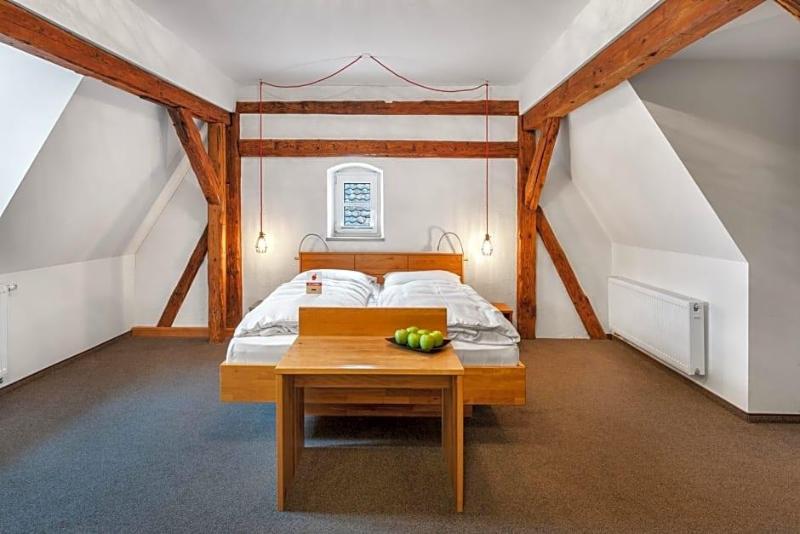 Schieners Hotel Apfelhof Apartments image
