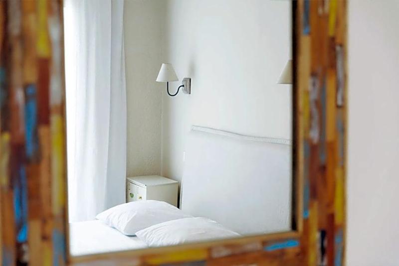 Coq Hotel image