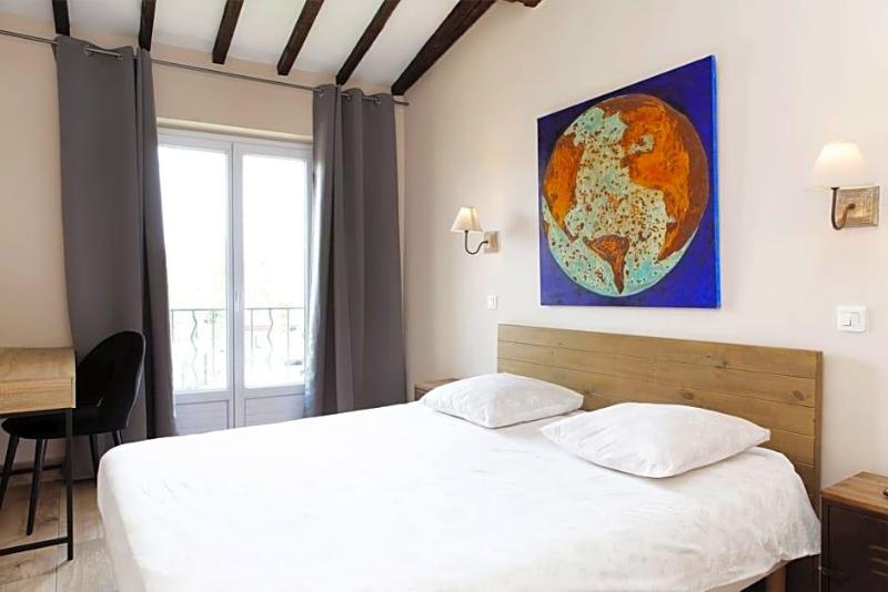 Coq Hotel image