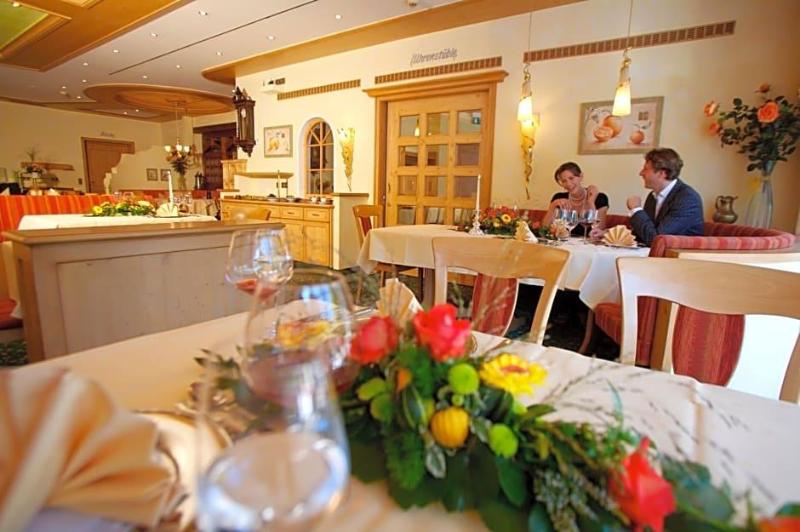 Hotel Ochsen image