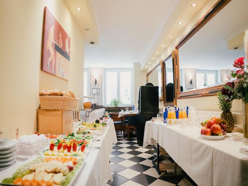 Altstadt Hotel St Georg image