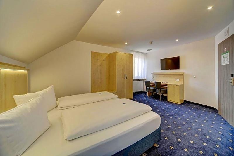 Hotel Post image