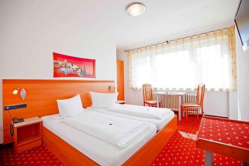 Hotel Post image