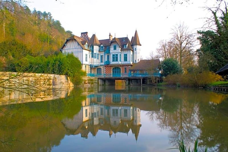 Le Moulin De Connelles image