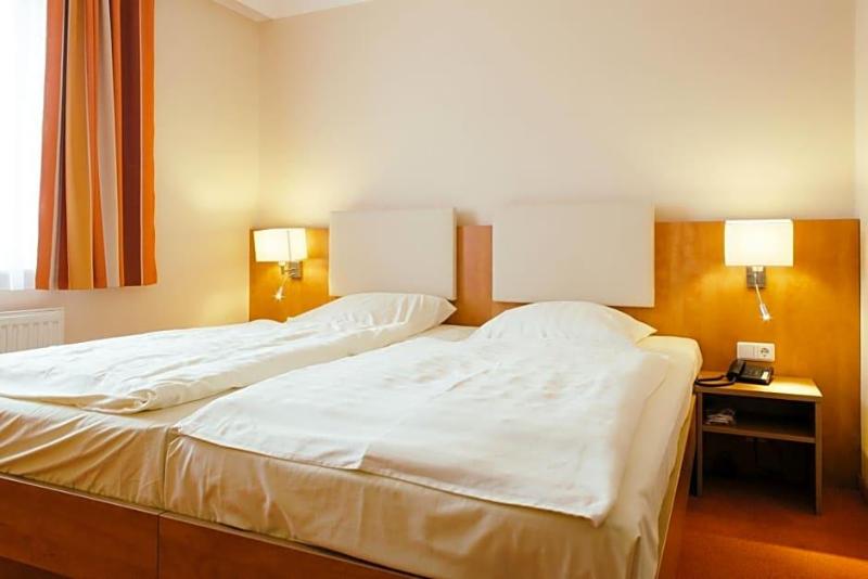 Hotel Daub image